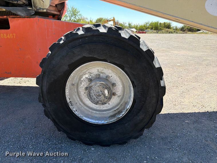 image for item FI0418 2008 JLG 600S boom lift