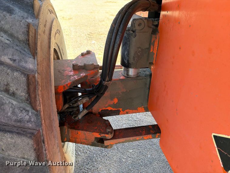 image for item FI0418 2008 JLG 600S boom lift