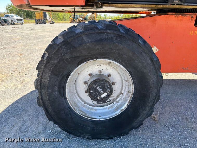 image for item FI0418 2008 JLG 600S boom lift