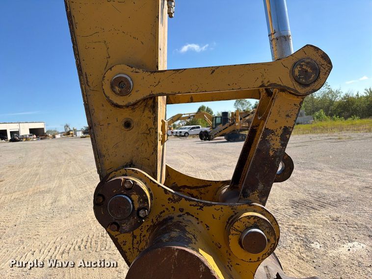 image for item FI0419 2013 Caterpillar 320E L excavator