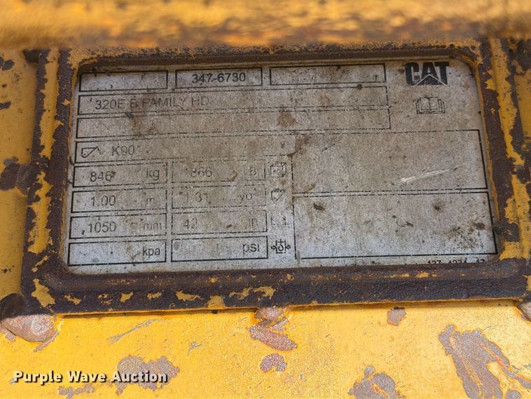 image for item FI0419 2013 Caterpillar 320E L excavator