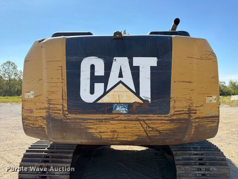 image for item FI0419 2013 Caterpillar 320E L excavator