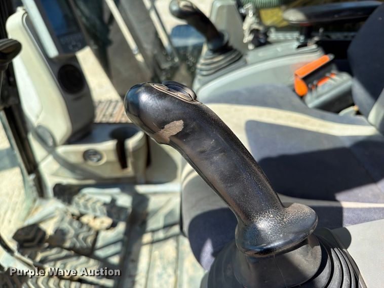 image for item FI0419 2013 Caterpillar 320E L excavator