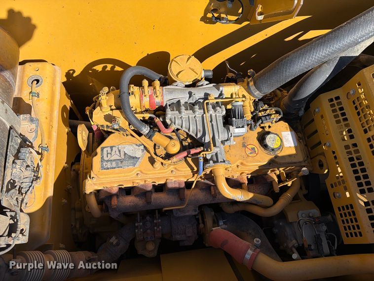 image for item FI0419 2013 Caterpillar 320E L excavator