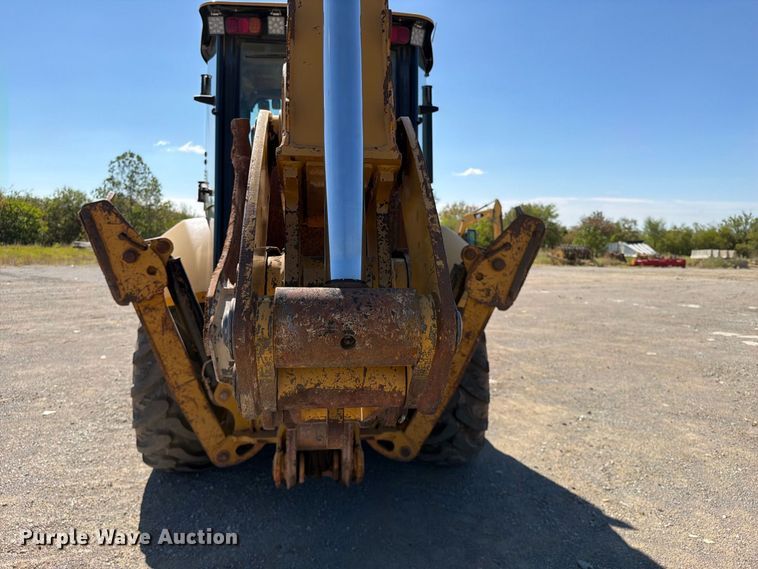 image for item FI0420 2016 Caterpillar 420F2IT backhoe