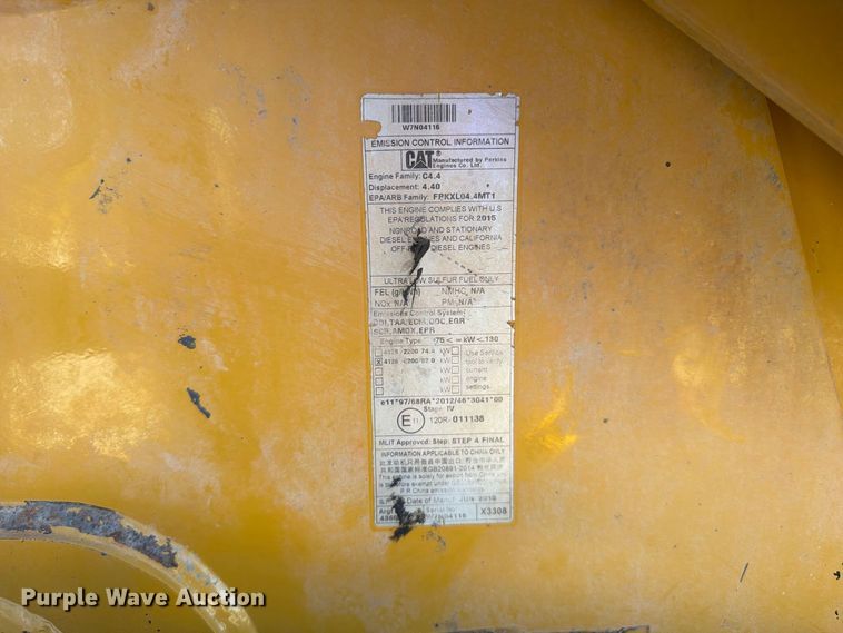 image for item FI0420 2016 Caterpillar 420F2IT backhoe