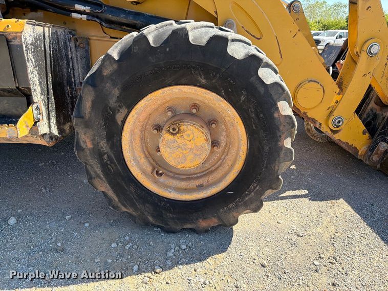 image for item FI0420 2016 Caterpillar 420F2IT backhoe