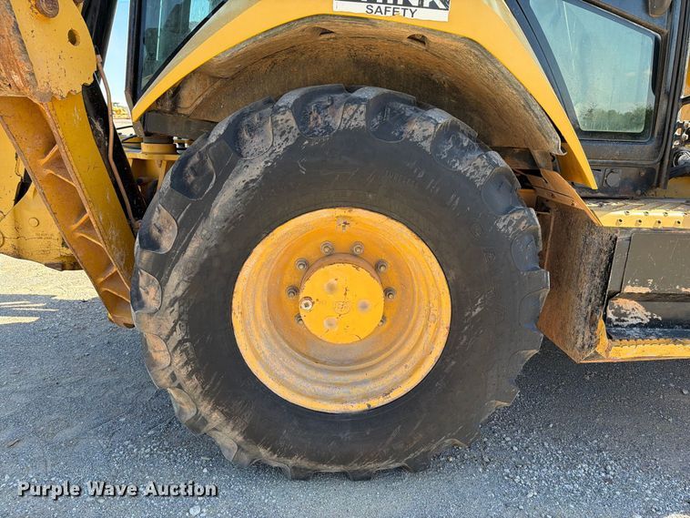 image for item FI0420 2016 Caterpillar 420F2IT backhoe