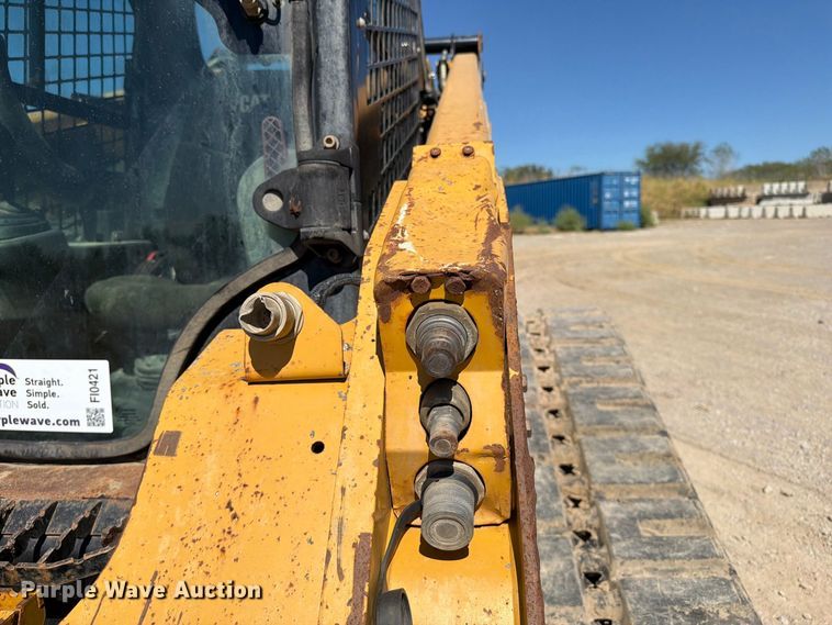 image for item FI0421 2018 Caterpillar 289D tracked skid steer loader