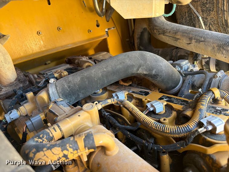 image for item FI0421 2018 Caterpillar 289D tracked skid steer loader