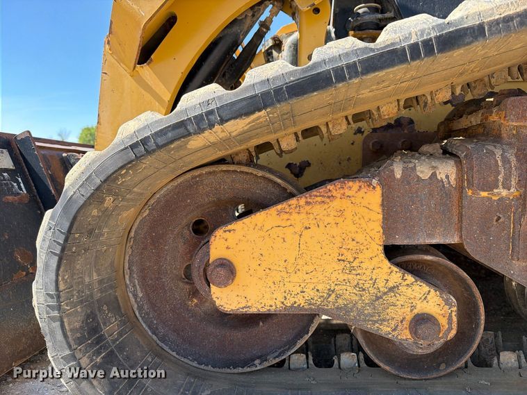 image for item FI0421 2018 Caterpillar 289D tracked skid steer loader