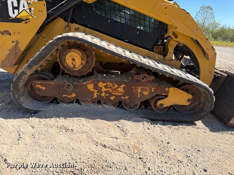 image for item FI0421 2018 Caterpillar 289D tracked skid steer loader