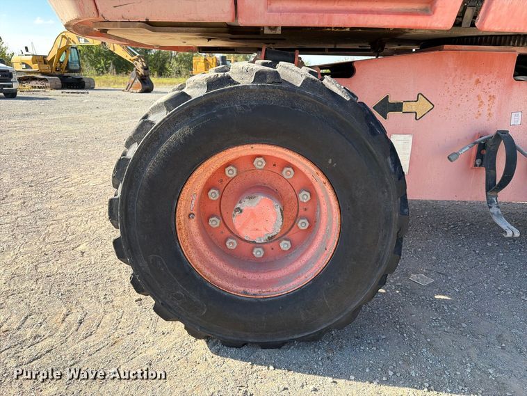 image for item FI0422 2000 JLG 600S boom lift
