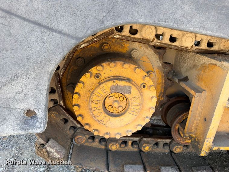 image for item FI0423 2001 Gomaco GT-3600 slipform paver