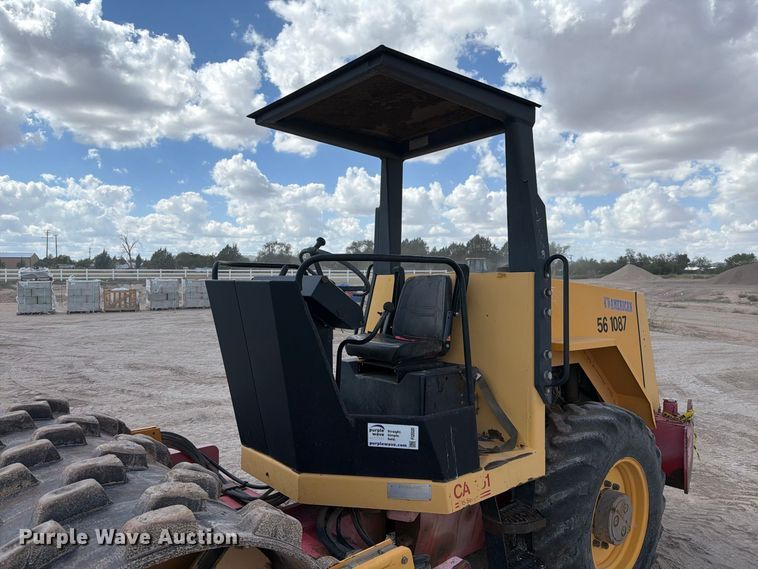 image for item FI2020 1997 Dynapac CA151PD single drum vibratory roller