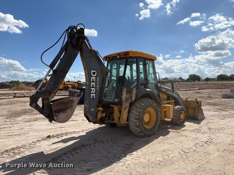 image for item FI2021 2010 John Deere 310J backhoe