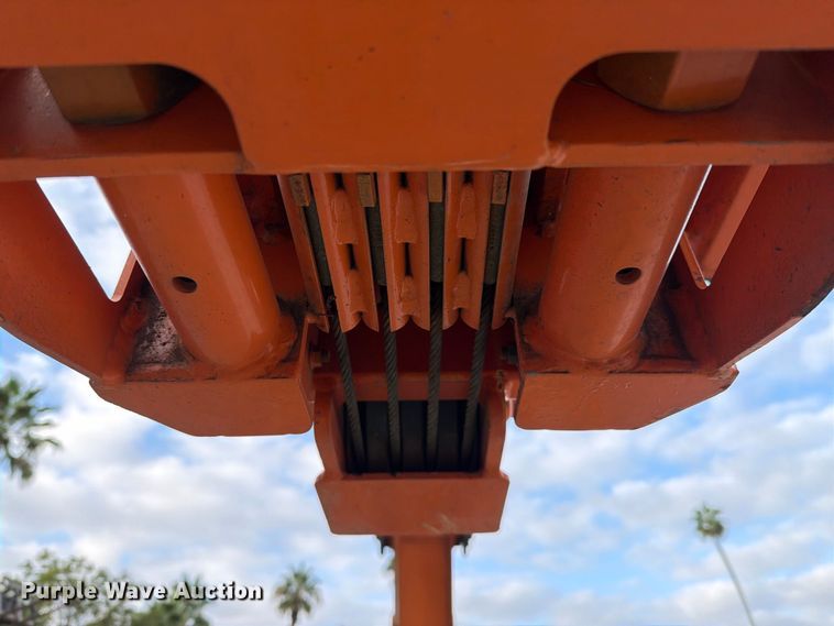 image for item FI2022 2014 JLG 1350SJP boom lift