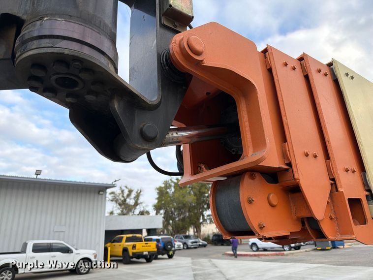 image for item FI2022 2014 JLG 1350SJP boom lift