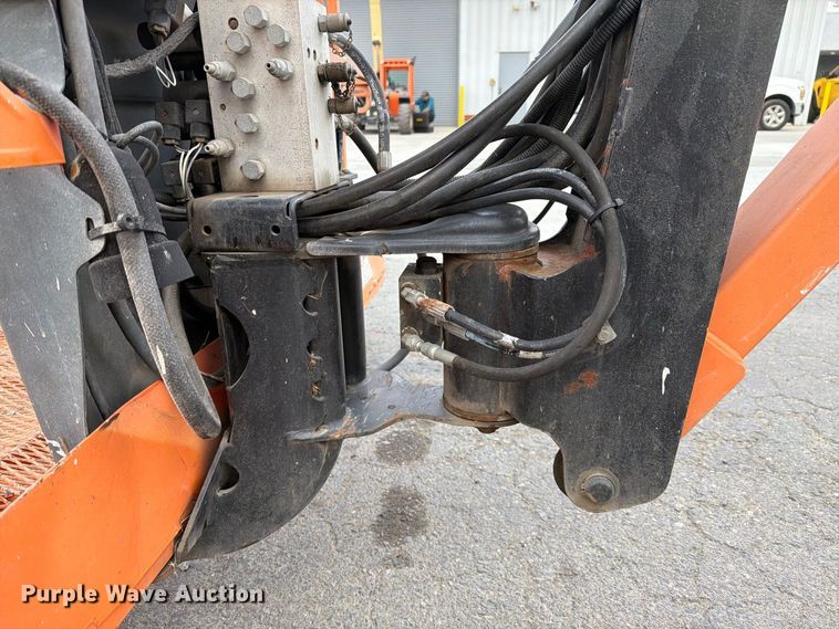 image for item FI2022 2014 JLG 1350SJP boom lift