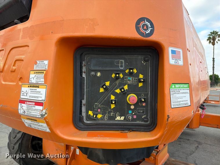 image for item FI2022 2014 JLG 1350SJP boom lift