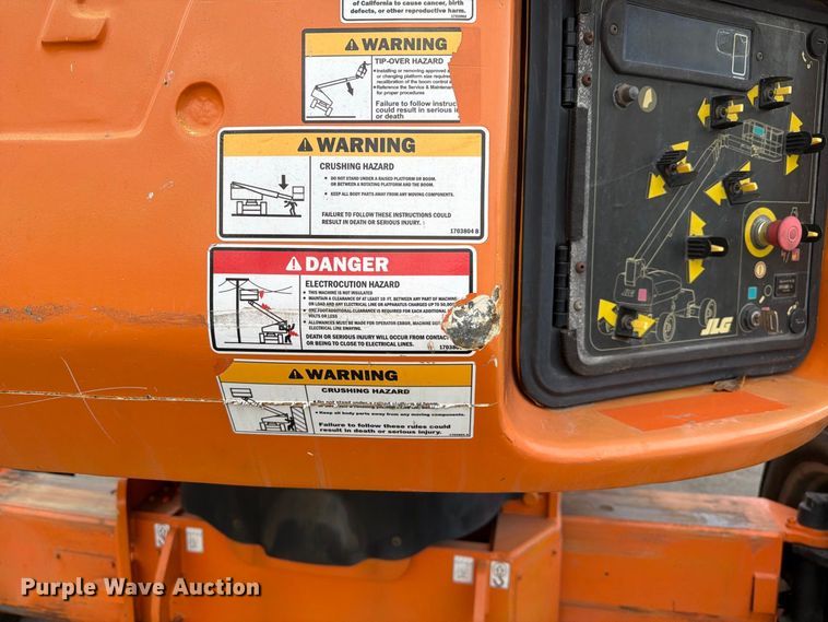 image for item FI2022 2014 JLG 1350SJP boom lift
