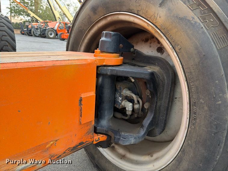 image for item FI2022 2014 JLG 1350SJP boom lift