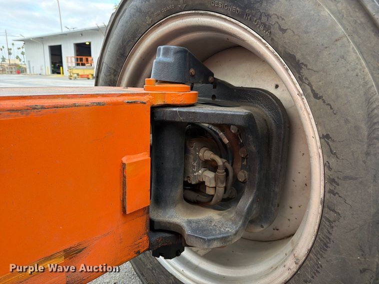 image for item FI2022 2014 JLG 1350SJP boom lift