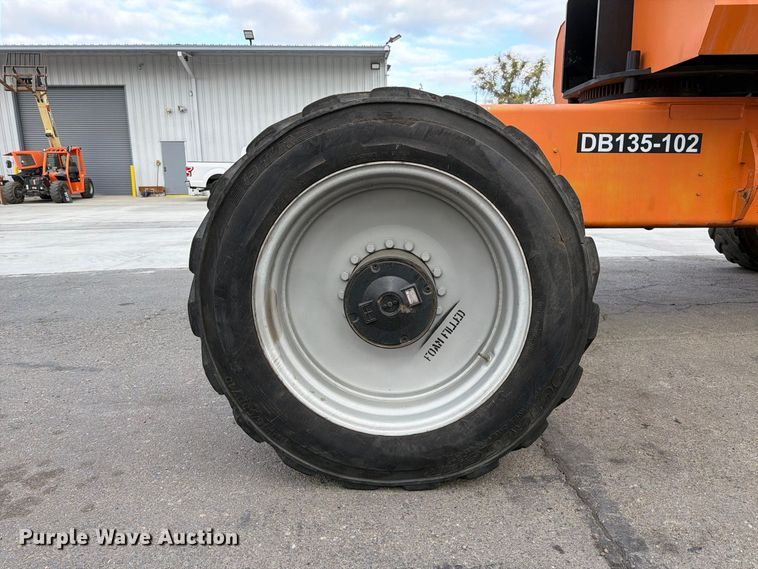 image for item FI2022 2014 JLG 1350SJP boom lift