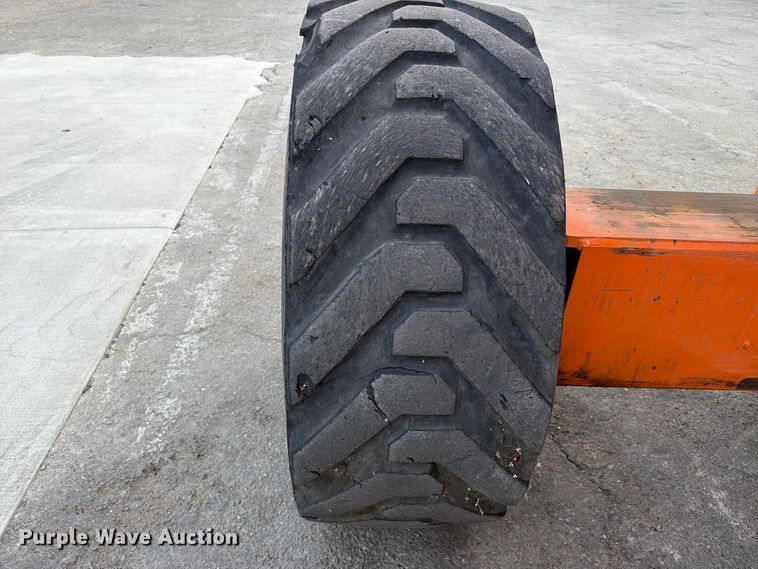 image for item FI2022 2014 JLG 1350SJP boom lift