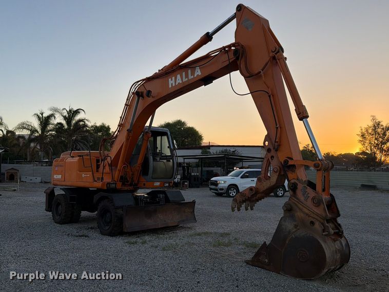 image for item FI2024 1998 Halla HE200W wheeled excavator