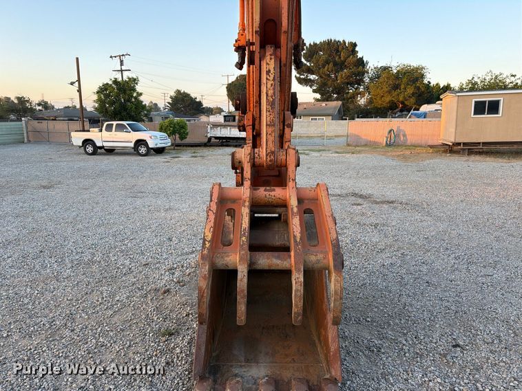image for item FI2024 1998 Halla HE200W wheeled excavator