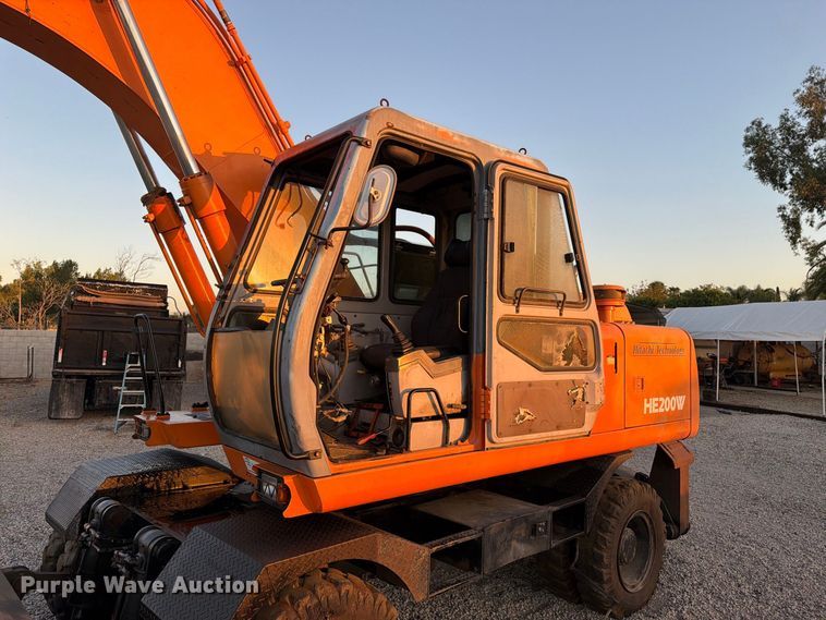 image for item FI2024 1998 Halla HE200W wheeled excavator
