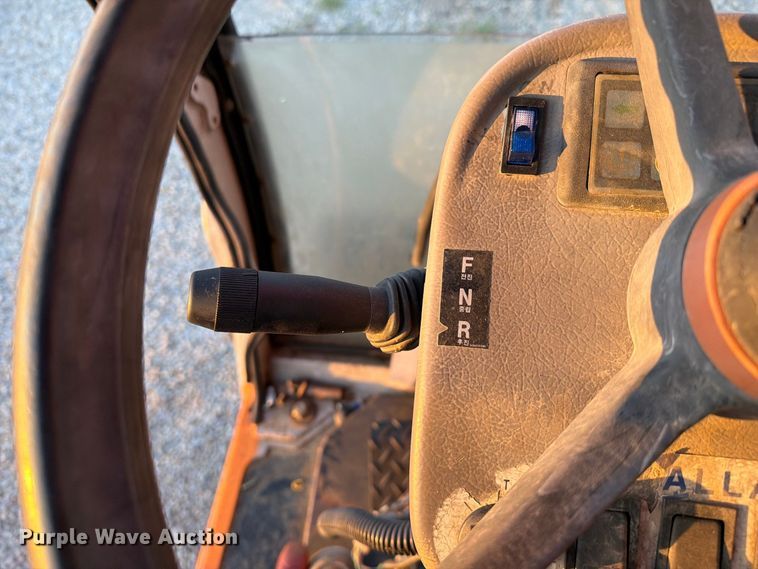 image for item FI2024 1998 Halla HE200W wheeled excavator