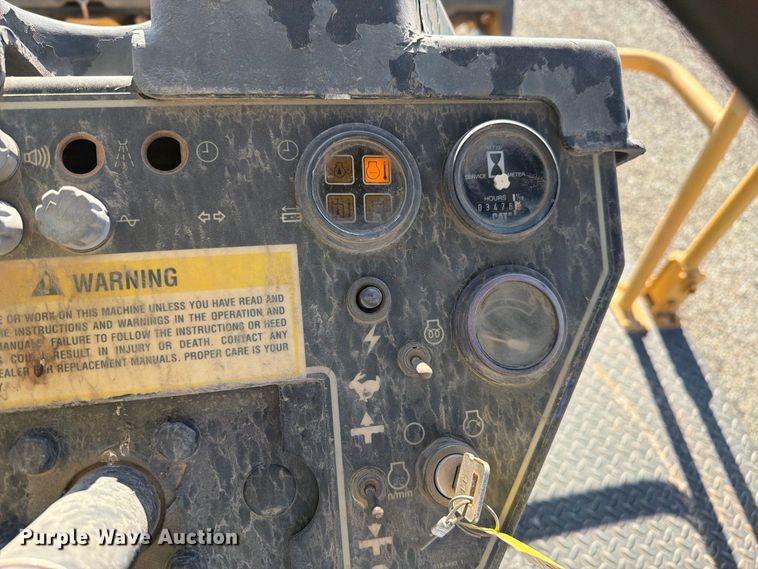 image for item FI2026 2001 Caterpillar CB-5340 double drum vibratory roller