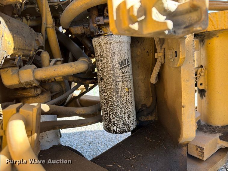 image for item FI2026 2001 Caterpillar CB-5340 double drum vibratory roller