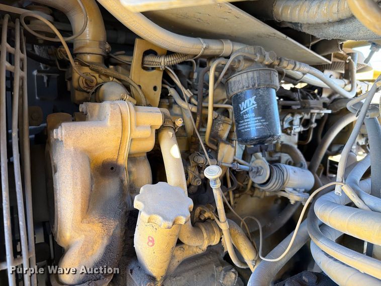 image for item FI2026 2001 Caterpillar CB-5340 double drum vibratory roller