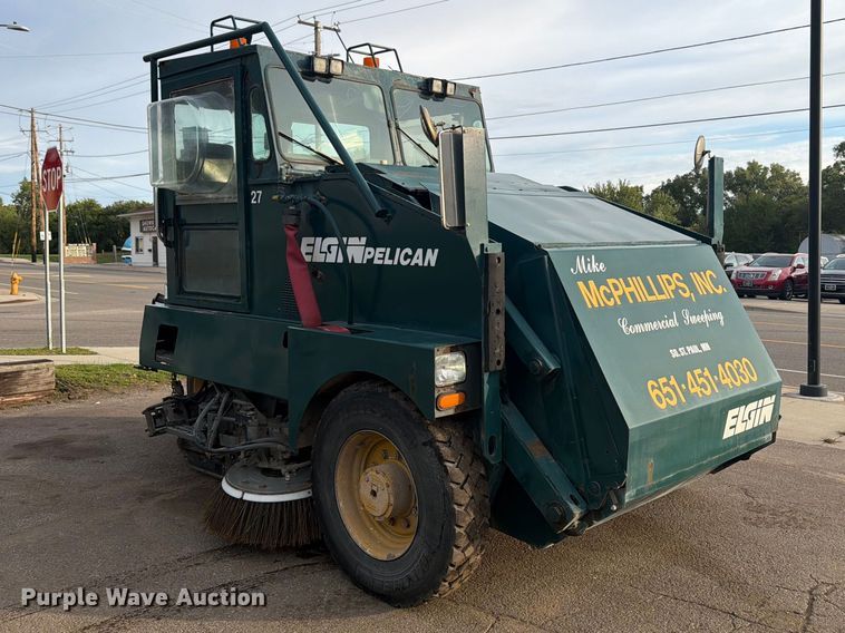image for item FJ0538 2006 Elgin Pelican Series P street sweeper
