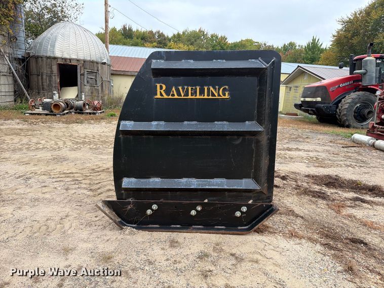 image for item FJ0541 2018 Raveling AT-5100 wheel loader snow pusher