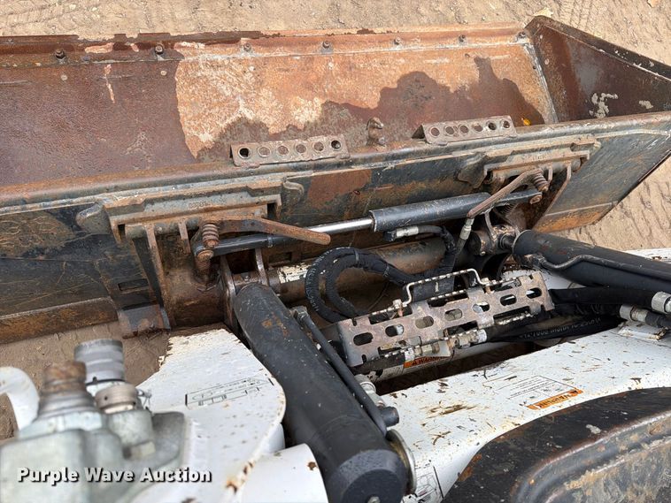 image for item FJ0542 2015 Bobcat T630 tracked skid steer loader