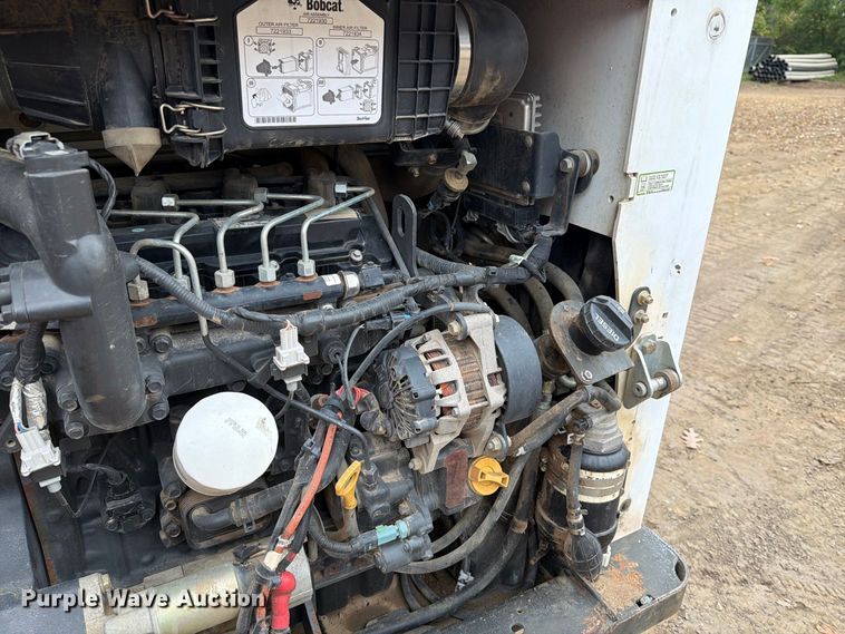 image for item FJ0542 2015 Bobcat T630 tracked skid steer loader
