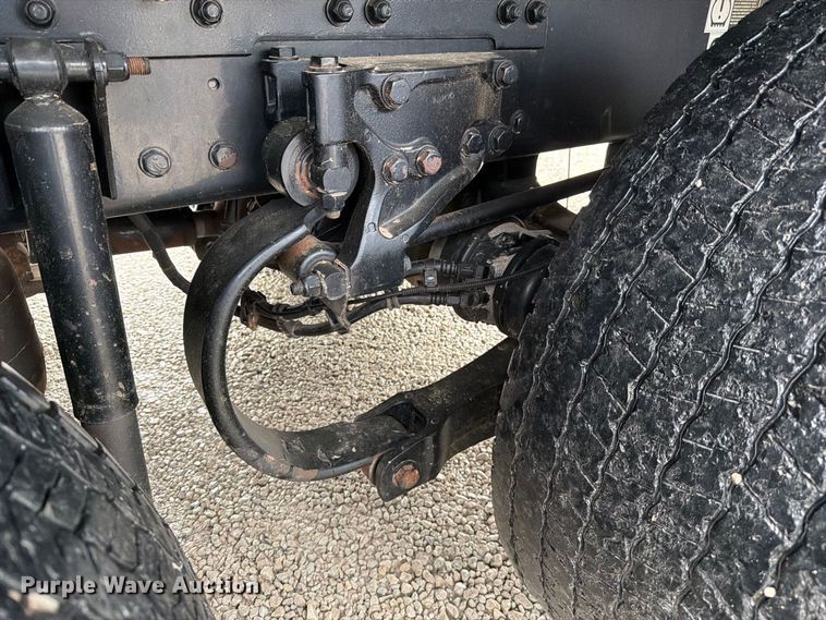image for item FJ2006 2021 Kenworth T680 dump truck