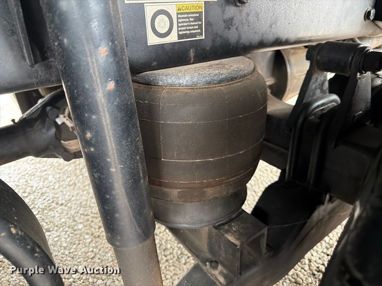 image for item FJ2006 2021 Kenworth T680 dump truck