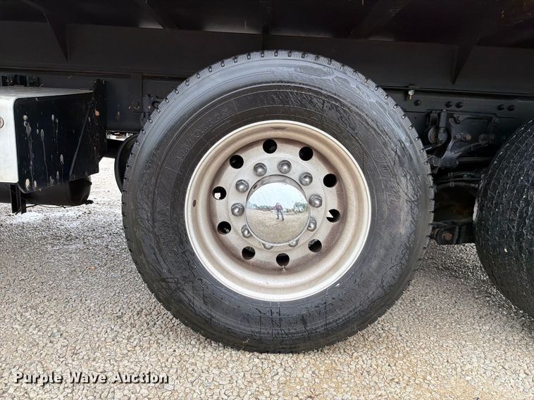 image for item FJ2006 2021 Kenworth T680 dump truck