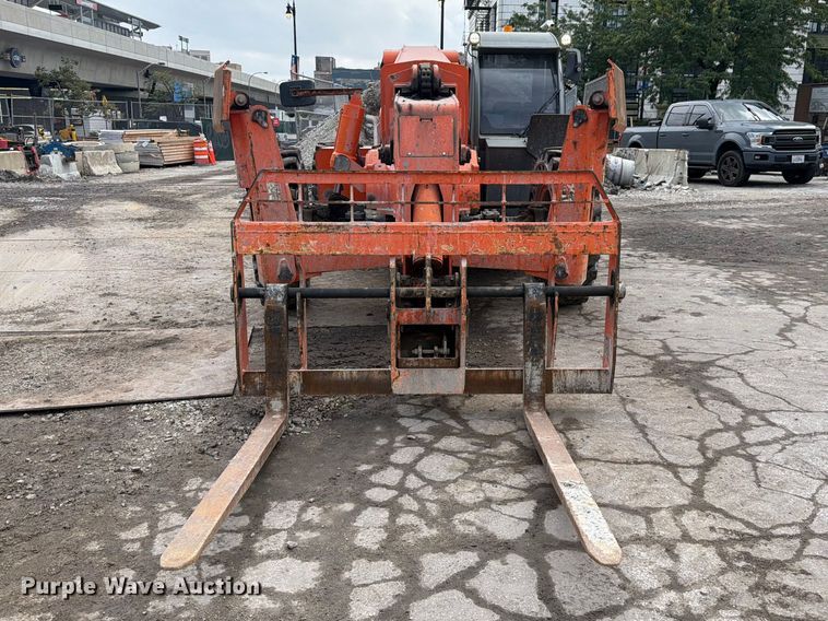 image for item FJ2007 Xtreme XR1255 telehandler