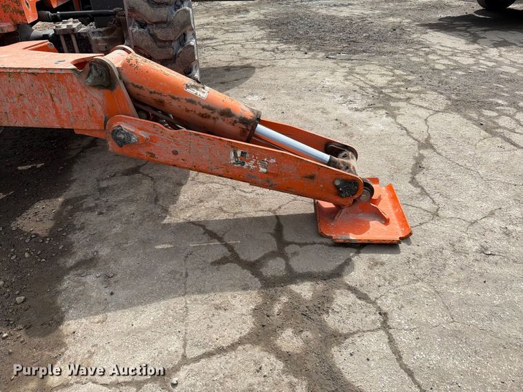 image for item FJ2007 Xtreme XR1255 telehandler