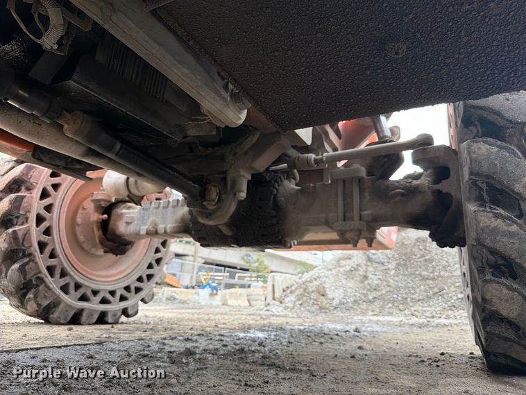 image for item FJ2007 Xtreme XR1255 telehandler