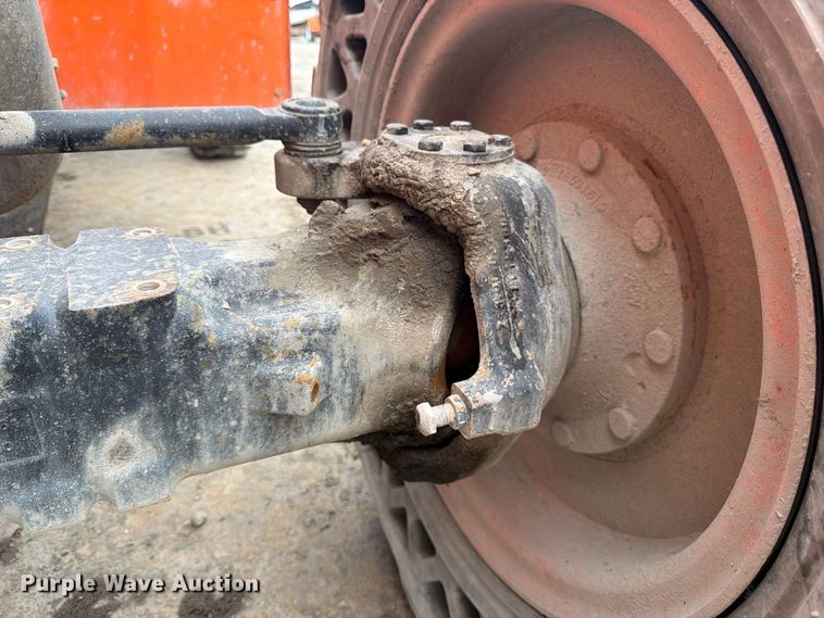 image for item FJ2007 Xtreme XR1255 telehandler