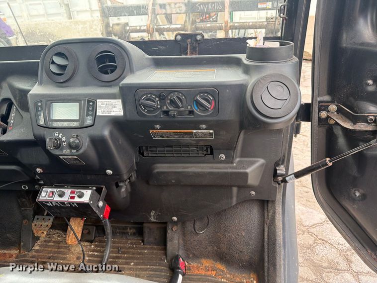 image for item FJ2008 2018 Kubota RTV-X1100C utility vehicle