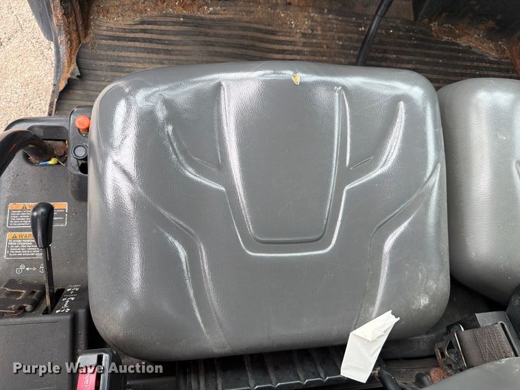 image for item FJ2009 2018 Kubota RTV-X1100C utility vehicle