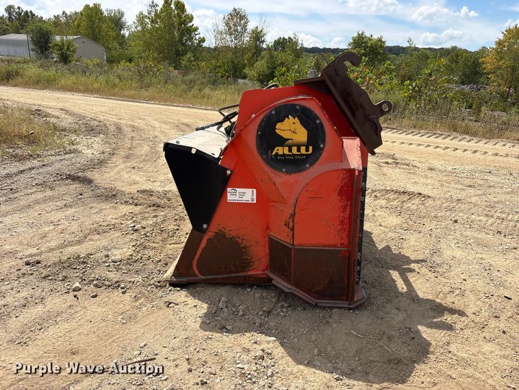 image for item FK2083 ALLU DSB 2-17 excavator screener bucket